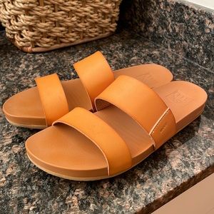REEF WOMENS CUSHION VISTA SANDAL